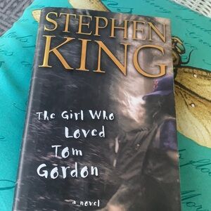 Steven king the girl loved Tom Gordon